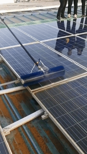 马桶堵了如何吸出来？34个机械原理、设计动画来了1、马桶疏通器原理：2、高频变压器绕组自动化生产：3、伺服电缸高负载、大推力、高精度、易维护，应用广泛：4、小型土豆收获机：5、郎酒瓶子制作工艺：6、陶瓷杯自动化生产：7、液压奶酪切割机：8、自动化摊煎饼：9、蔬菜丸子制作过程：10、自动化包子机：11、万能清扫器：12、快速部署战场铁丝网防御线：13、手持式自动螺丝机：14、自由弯管机：15、滚动式捡果器：16、铜管折弯过程，谁知道为什么不瘪：17、自动化攻丝机：18、45度管接头滚牙：19、食品,马桶堵了如何吸出来？34个机械原理、设计动画来了，直观易懂,第11张