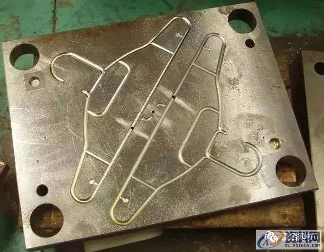 一套多层塑胶模具教你如何有效的提升生产率,第3张