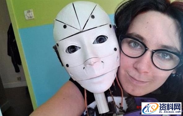 如果让你跟3D打印的InMoov机器人结婚你是否愿意？,嫁给3D打印的InMoov机器人：“机器人，我（愿意）！,是否,第1张